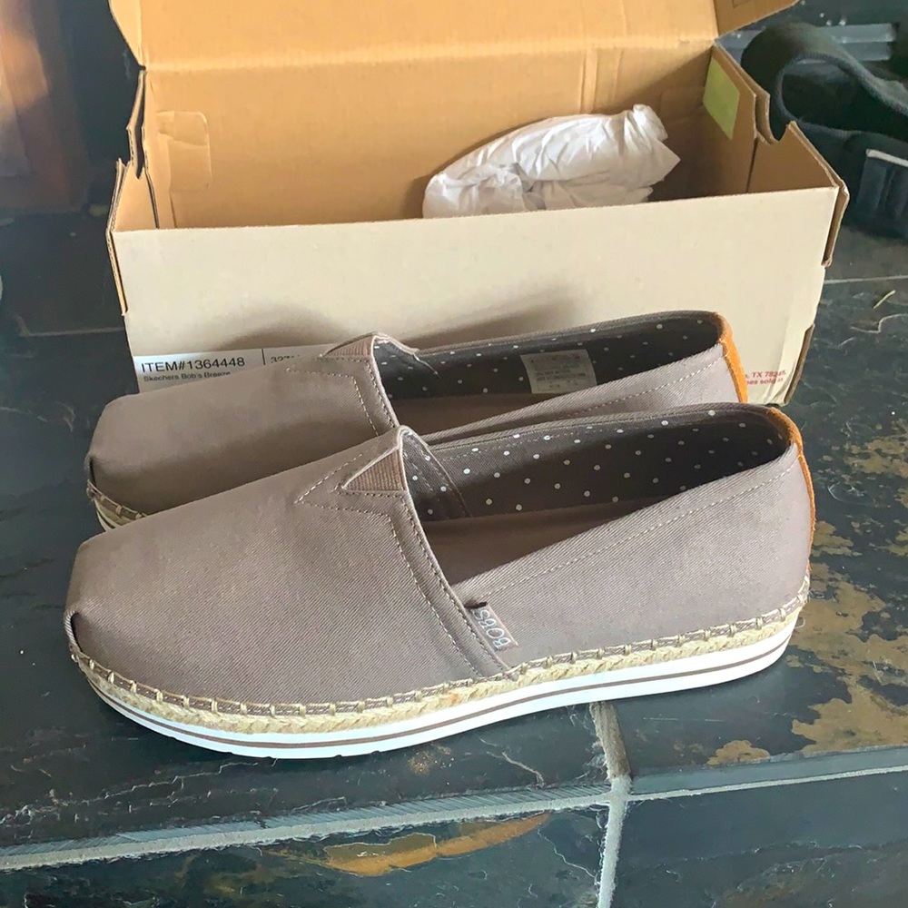 Bobs taupe size 8.5